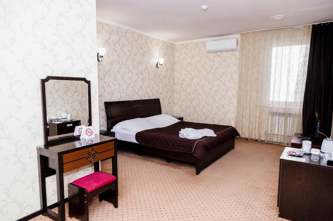 Golden Palace Aktau  Kültér fotó